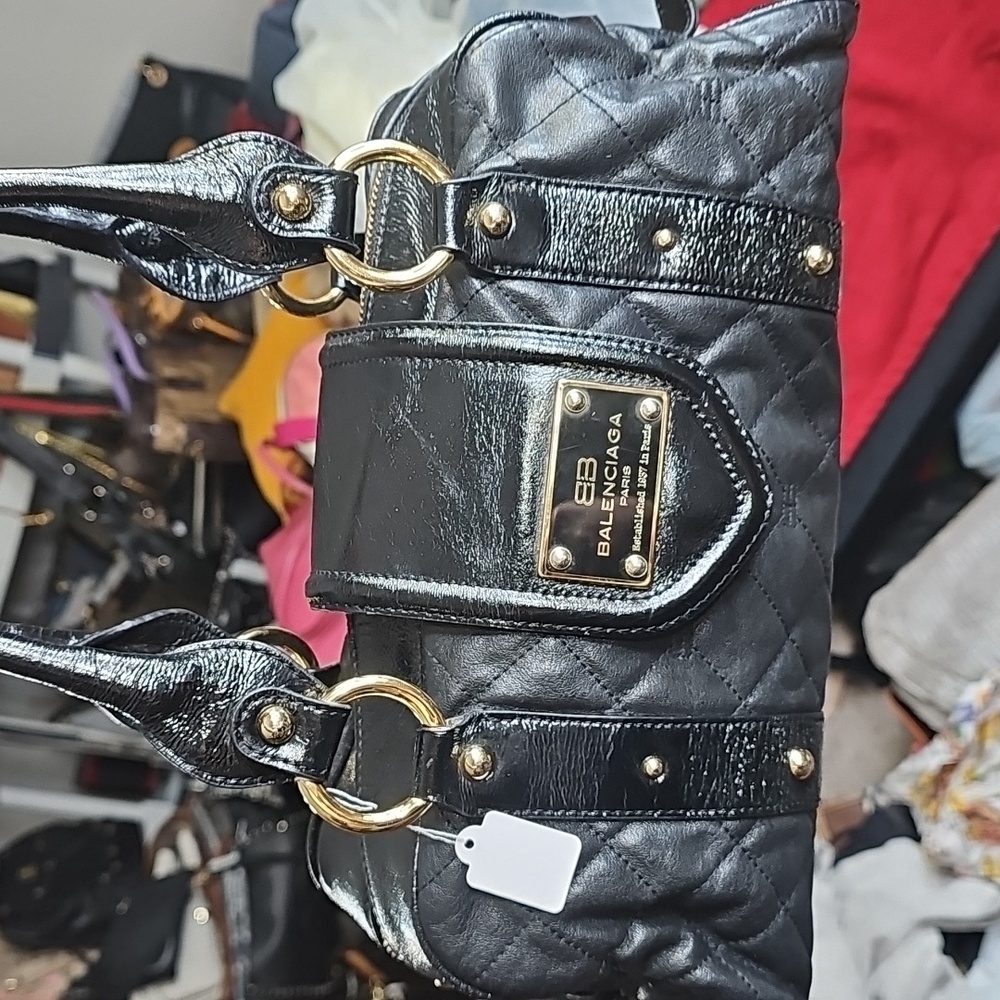 balenciaga korea